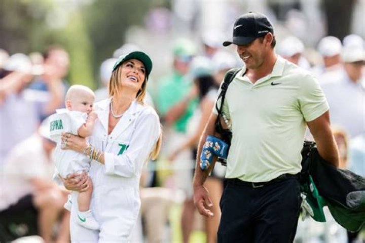 Brooks Koepka Wife, Girlfriend, Father, Family, Net Worth, Bio