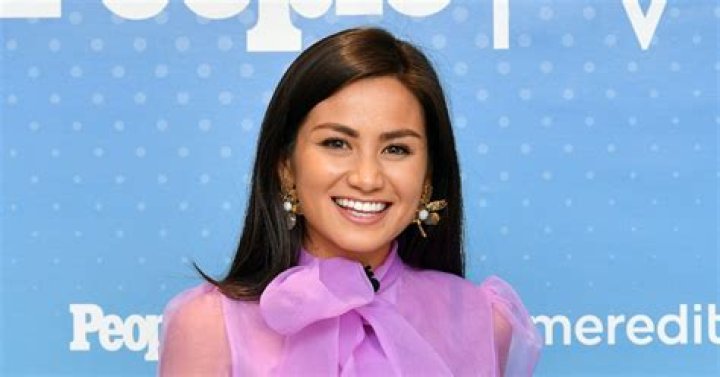 Caila Quinn - Celebrity