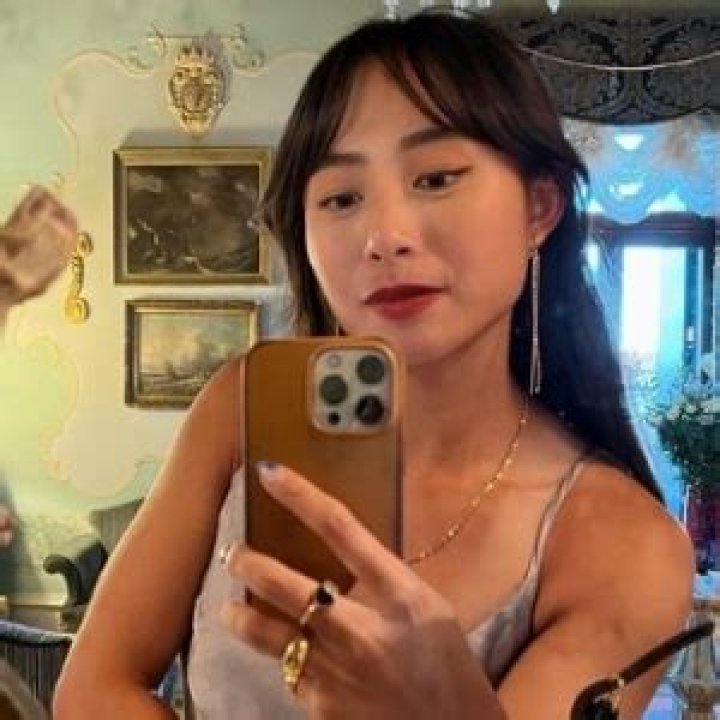 Carol Zhao Relationship Status: Personal & Career Life