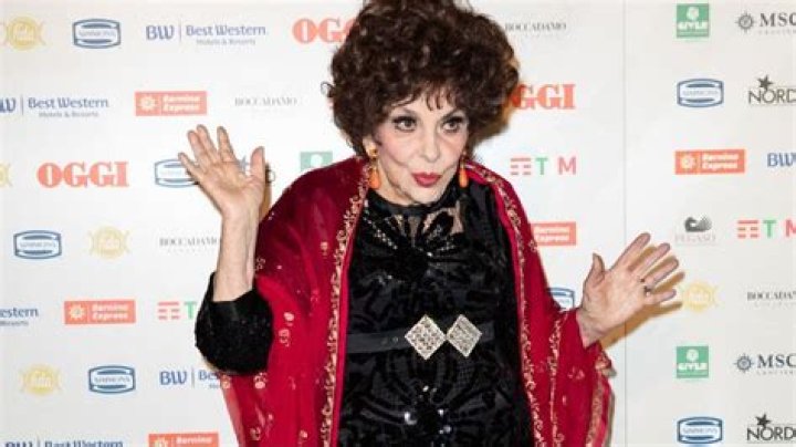 Gina Lollobrigida Fortune