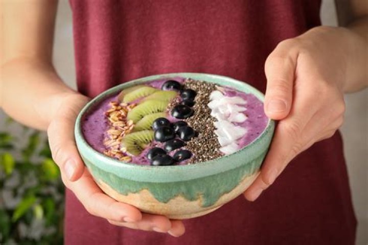 How to make the dreamiest (and healthiest!) smoothie bowls