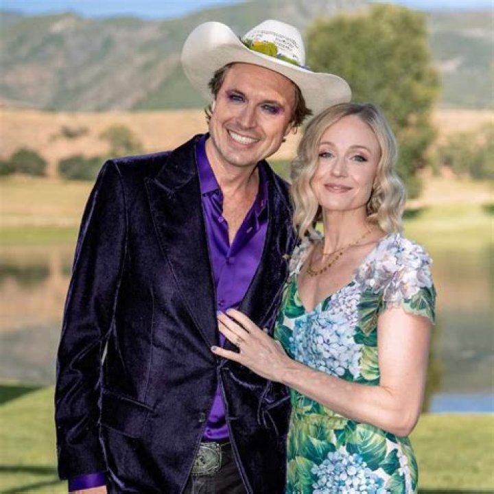 Is Peggy Sulahain Married? RHOC, Brother, Net Worth