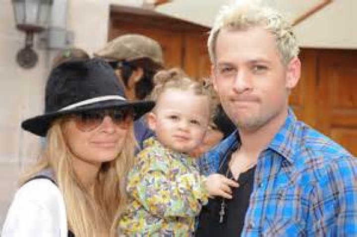 Know About Joel Madden; Kids, Net Worth, Nicole Richie, Height, Brother
