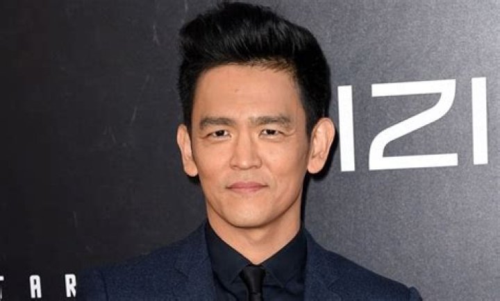 Know About John Cho; Movies, Net Worth, Wife, Age, Height, Star Trek