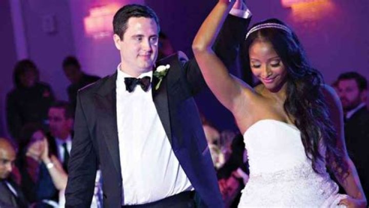 Know About Leif Coorlim; CNN, Age, Wife, Wedding, Age, Salary