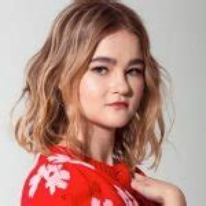 Millicent Simmonds Wiki; Age, Net Worth, Parents, Deaf, Dating, Movies, Facts
