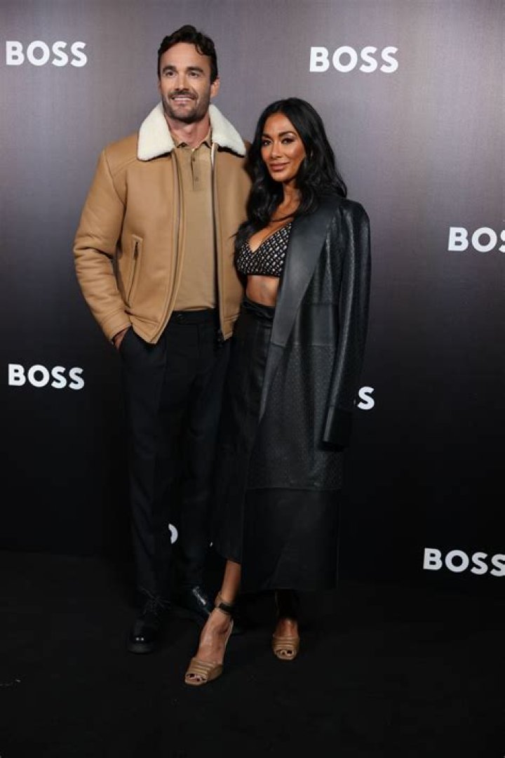 Nicole Scherzinger Parents: Alfonso Valiente And Rosemary Elikolani, Nationality And Ethnicity